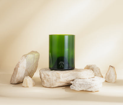 Ensemble de 6 verres verts et pichet vert