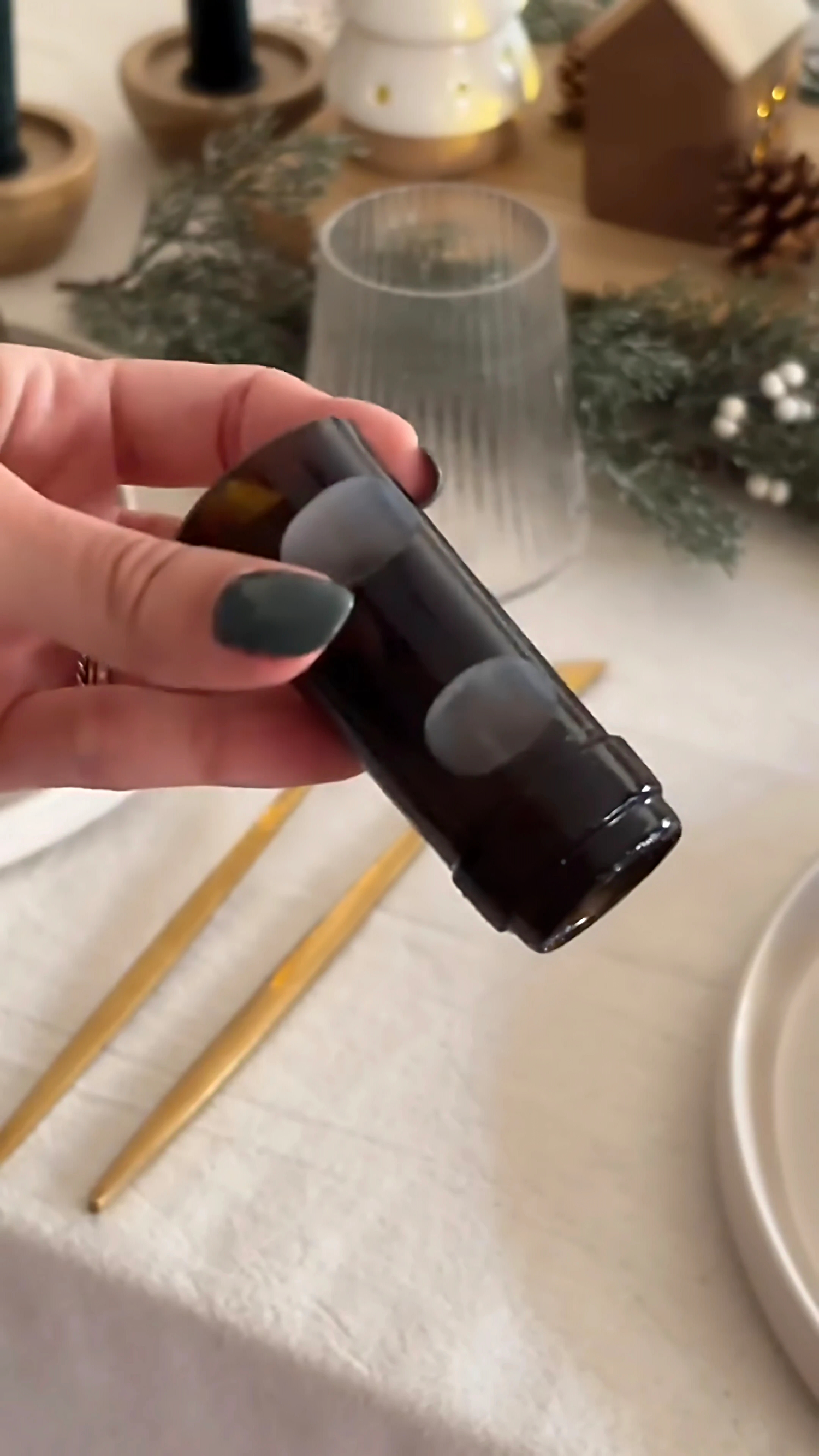 Repose-couverts en verre recyclé design éco-chic